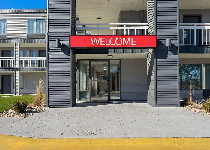 Hotel Econo Casino Area 2*